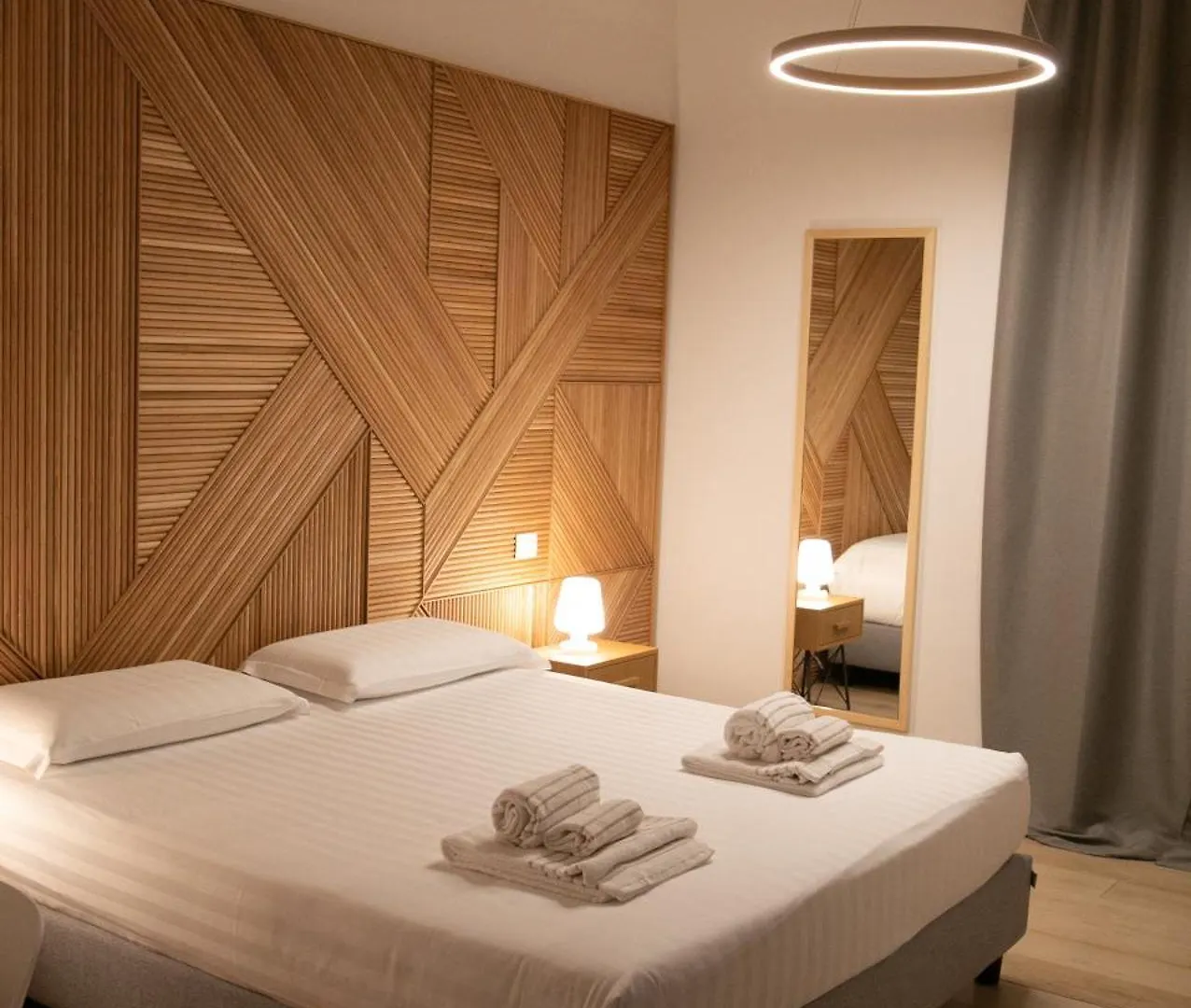 Ophelia Hotel Cazzago San Martino 4*,  Italia