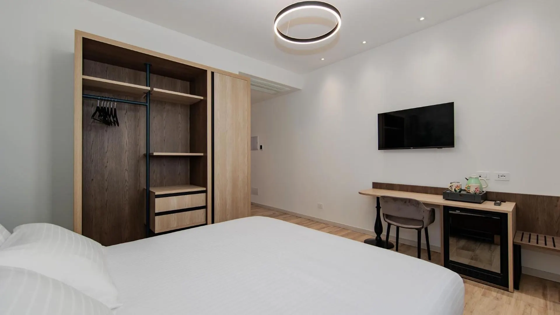 ****  Ophelia Hotel Cazzago San Martino Italia